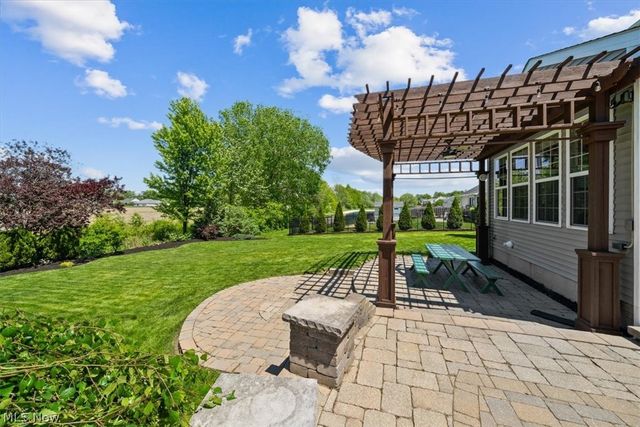 34592 Braemore Drive, North Ridgeville, OH 44039