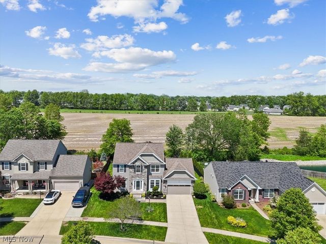 34592 Braemore Drive, North Ridgeville, OH 44039