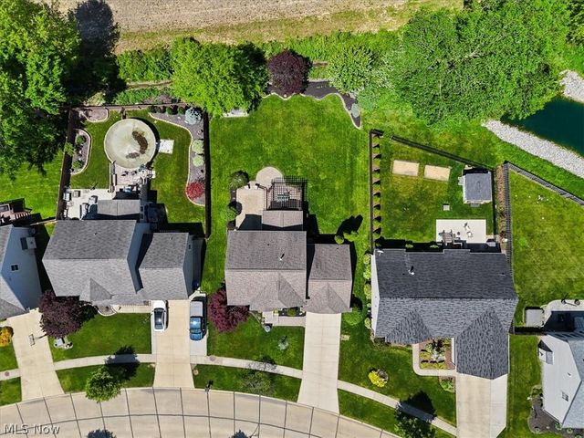 34592 Braemore Drive, North Ridgeville, OH 44039