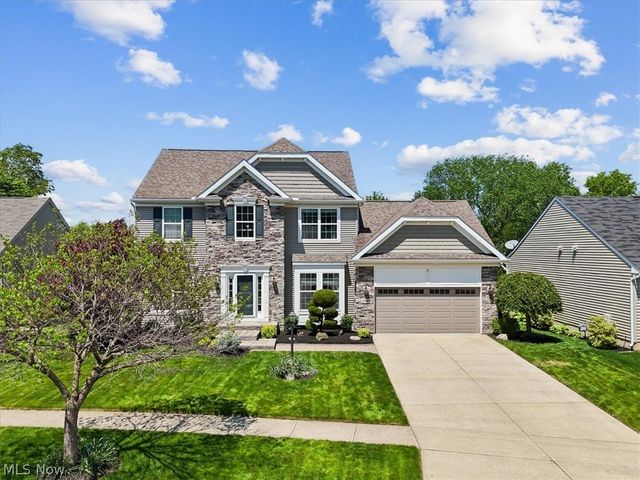 34592 Braemore Drive, North Ridgeville, OH 44039