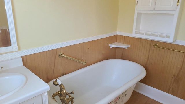 800 11TH AVENUE, Green Bay, WI 54304