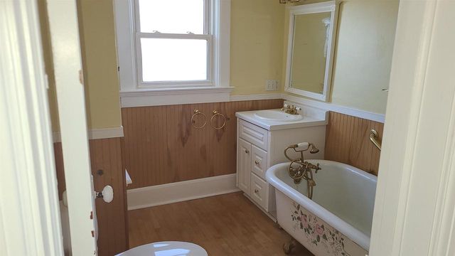 800 11TH AVENUE, Green Bay, WI 54304