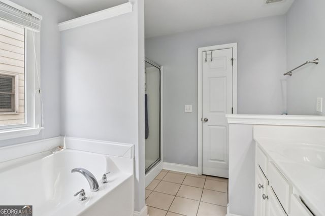 1923 Thomas Pointe Trace, Lawrenceville, GA 30043