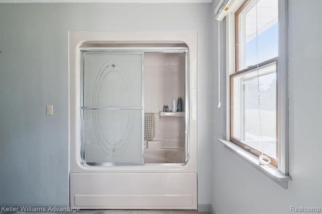 245 Lyn Brook Drive, Coldwater, MI 49036