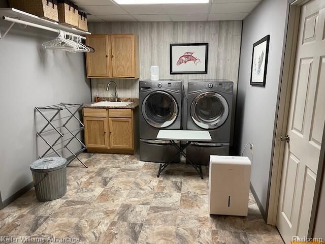 245 Lyn Brook Drive, Coldwater, MI 49036