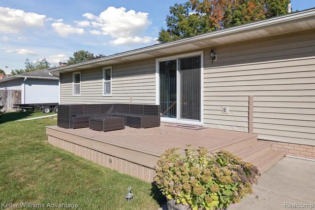 245 Lyn Brook Drive, Coldwater, MI 49036