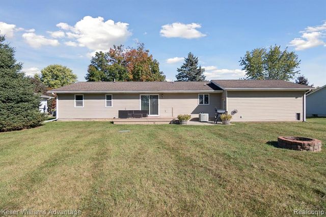 245 Lyn Brook Drive, Coldwater, MI 49036