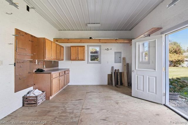 245 Lyn Brook Drive, Coldwater, MI 49036