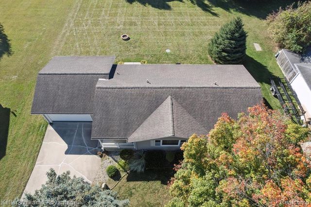 245 Lyn Brook Drive, Coldwater, MI 49036