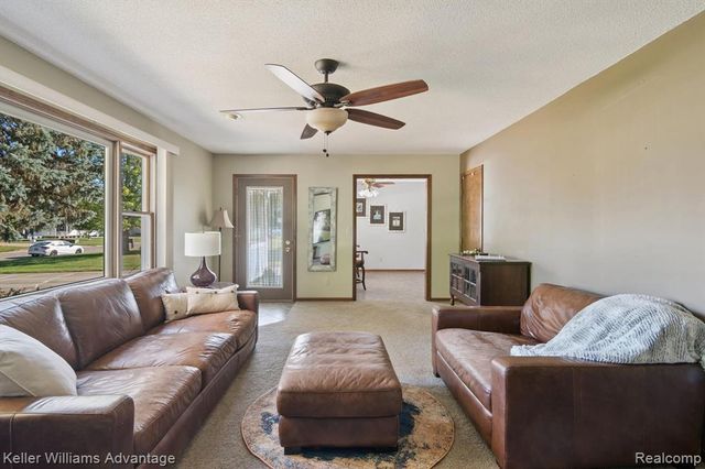 245 Lyn Brook Drive, Coldwater, MI 49036