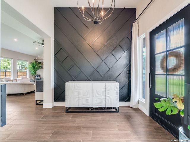 204 ASH PKWY, La Vernia, TX 78121