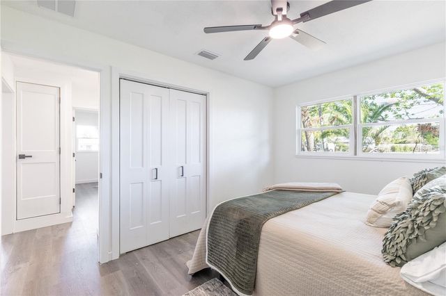 1201 SHERMAN AVENUE, Tavares, FL 32778