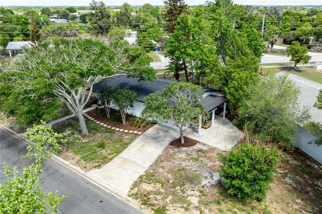 1201 SHERMAN AVENUE, Tavares, FL 32778