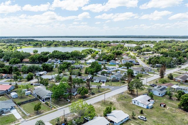 1201 SHERMAN AVENUE, Tavares, FL 32778