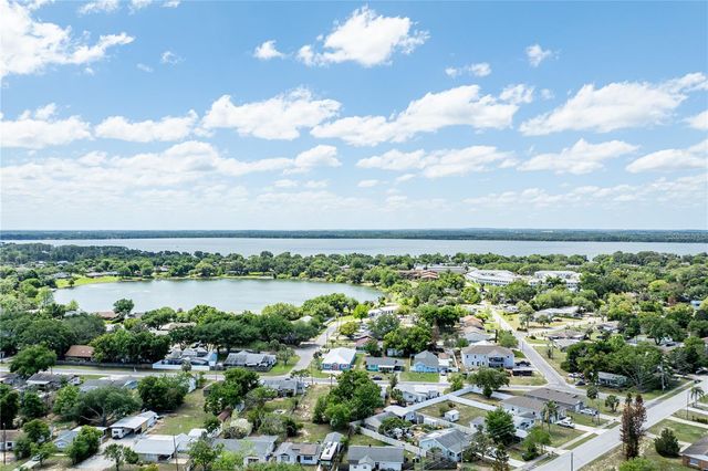 1201 SHERMAN AVENUE, Tavares, FL 32778