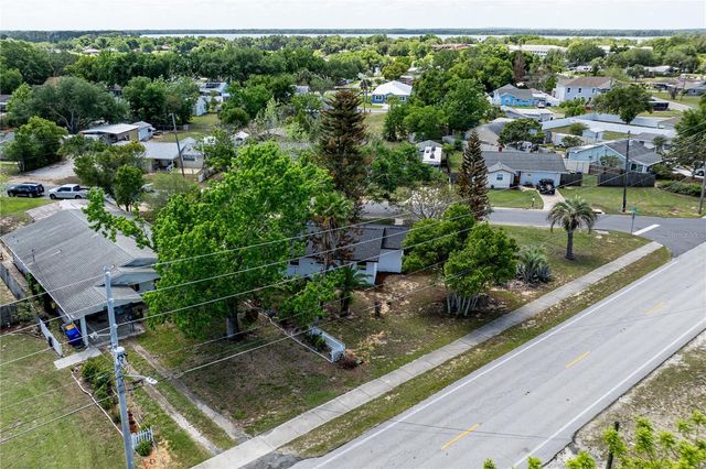 1201 SHERMAN AVENUE, Tavares, FL 32778