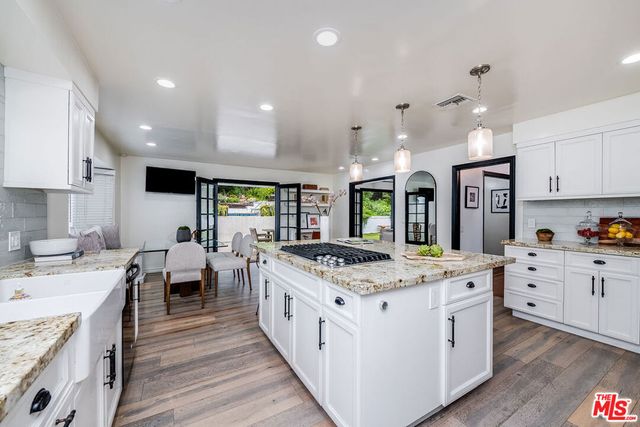 4665 San Feliciano Drive, Woodland Hills, CA 91364