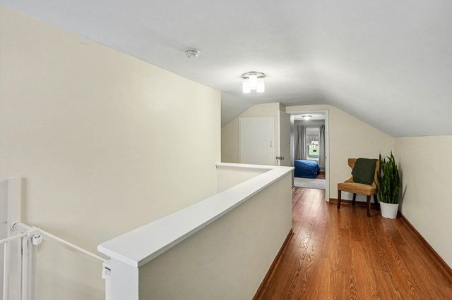 340 4th Avenue, Holland, MI 49424