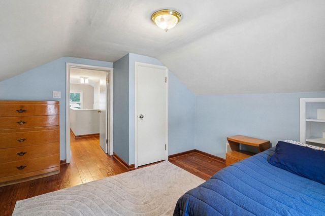 340 4th Avenue, Holland, MI 49424