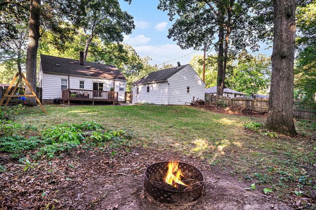 340 4th Avenue, Holland, MI 49424