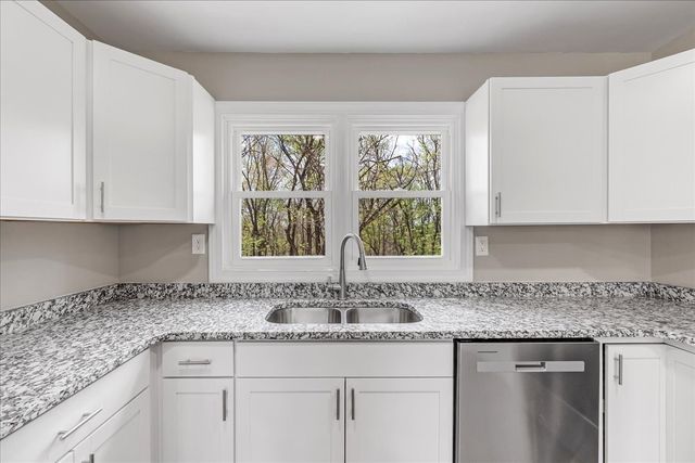 2830 McMinnville Hwy, Woodbury, TN 37190