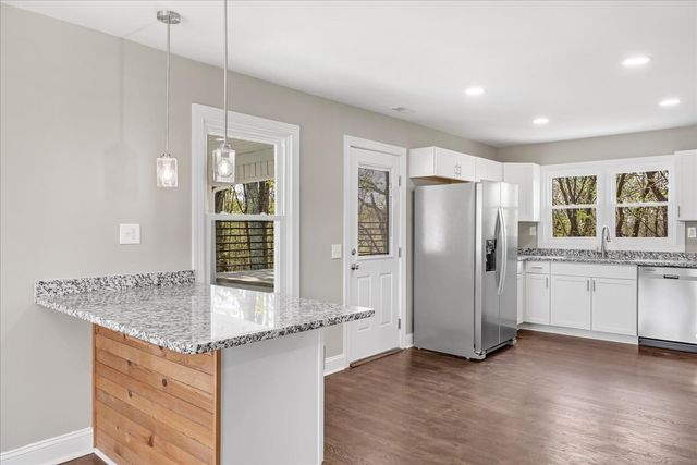 2830 McMinnville Hwy, Woodbury, TN 37190