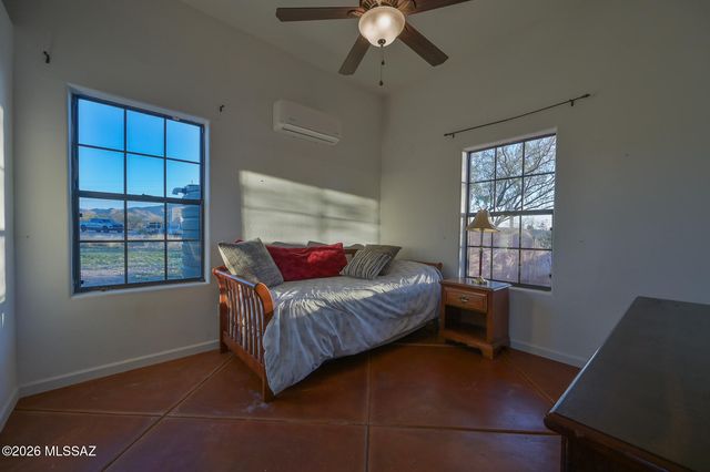 819 N Calle Princesa, Vail, AZ 85641