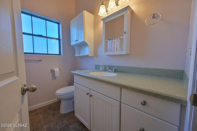 819 N Calle Princesa, Vail, AZ 85641