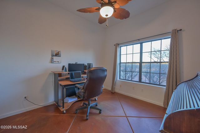 819 N Calle Princesa, Vail, AZ 85641