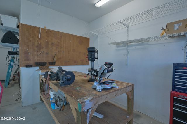 819 N Calle Princesa, Vail, AZ 85641