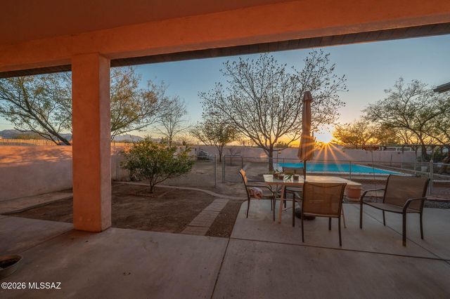 819 N Calle Princesa, Vail, AZ 85641