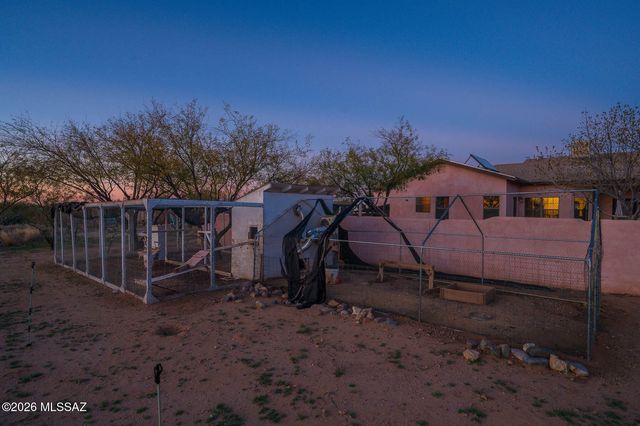 819 N Calle Princesa, Vail, AZ 85641