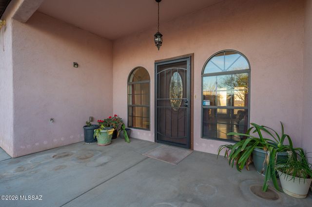 819 N Calle Princesa, Vail, AZ 85641