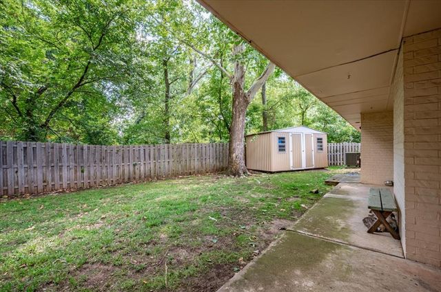 419 George L Cross Court, Norman, OK 73069
