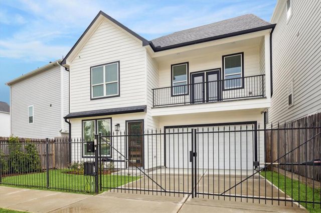 1825 Northwood Drive, Houston, TX 77009