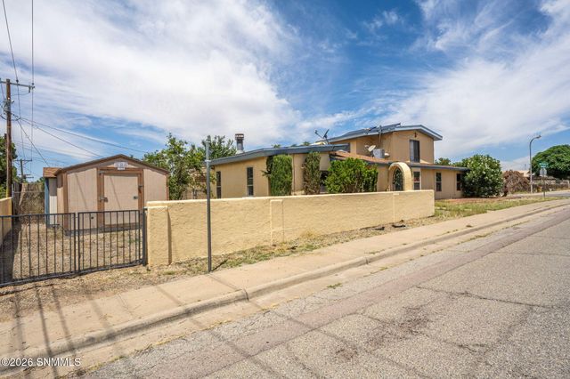 1448 Wofford Drive, Las Cruces, NM 88001