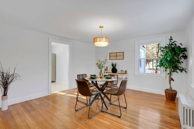 36 Silver St, South Hadley, MA 01075