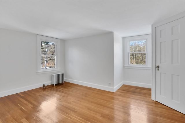 36 Silver St, South Hadley, MA 01075