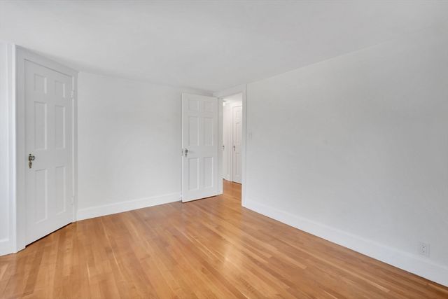 36 Silver St, South Hadley, MA 01075