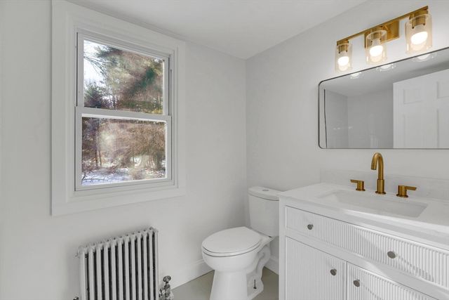 36 Silver St, South Hadley, MA 01075