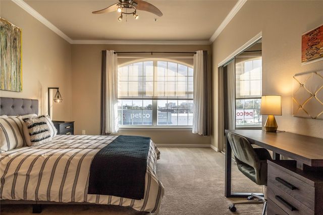 2111 Welch Street A232, Houston, TX 77019