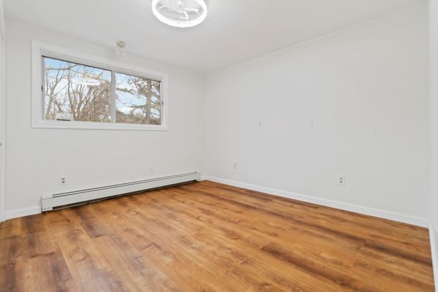 58 Cutler Dr, Framingham, MA 01701