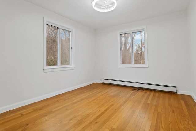 58 Cutler Dr, Framingham, MA 01701