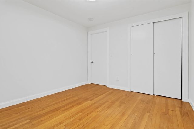 58 Cutler Dr, Framingham, MA 01701