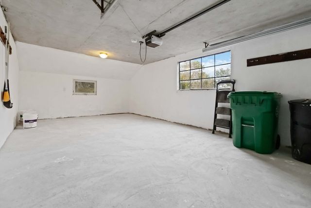 58 Cutler Dr, Framingham, MA 01701