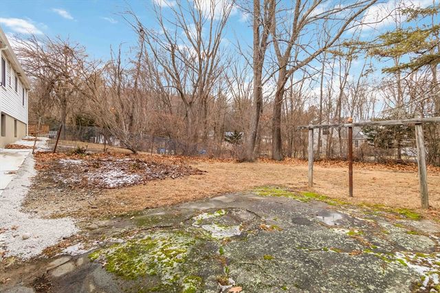 58 Cutler Dr, Framingham, MA 01701