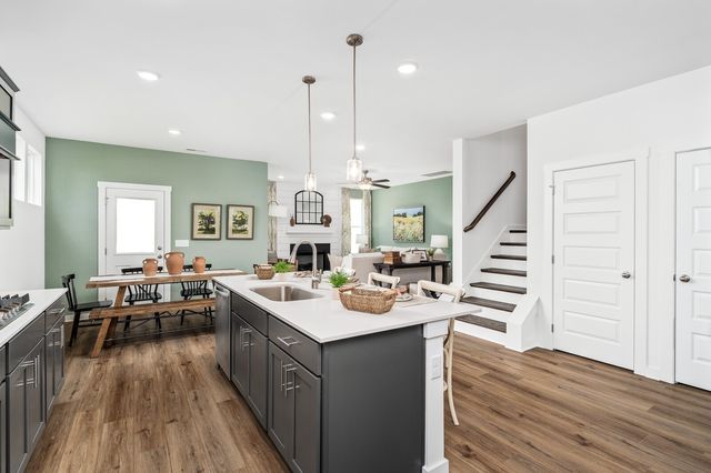 819 John Dale Drive, Mount Juliet, TN 37122