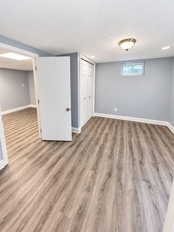 1659 Case Avenue, Saint Paul, MN 55106
