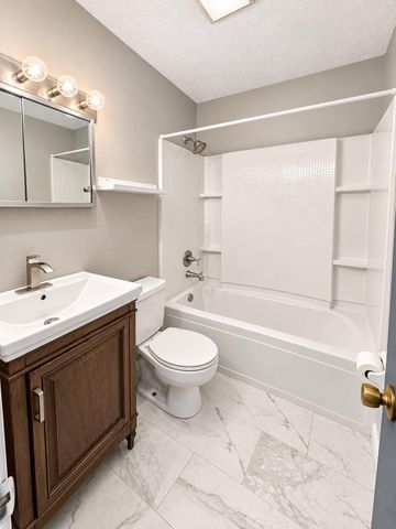 1659 Case Avenue, Saint Paul, MN 55106