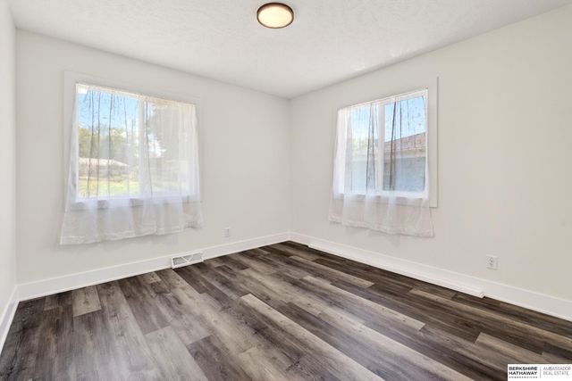 3911 Gertrude Terrace, Bellevue, NE 68147